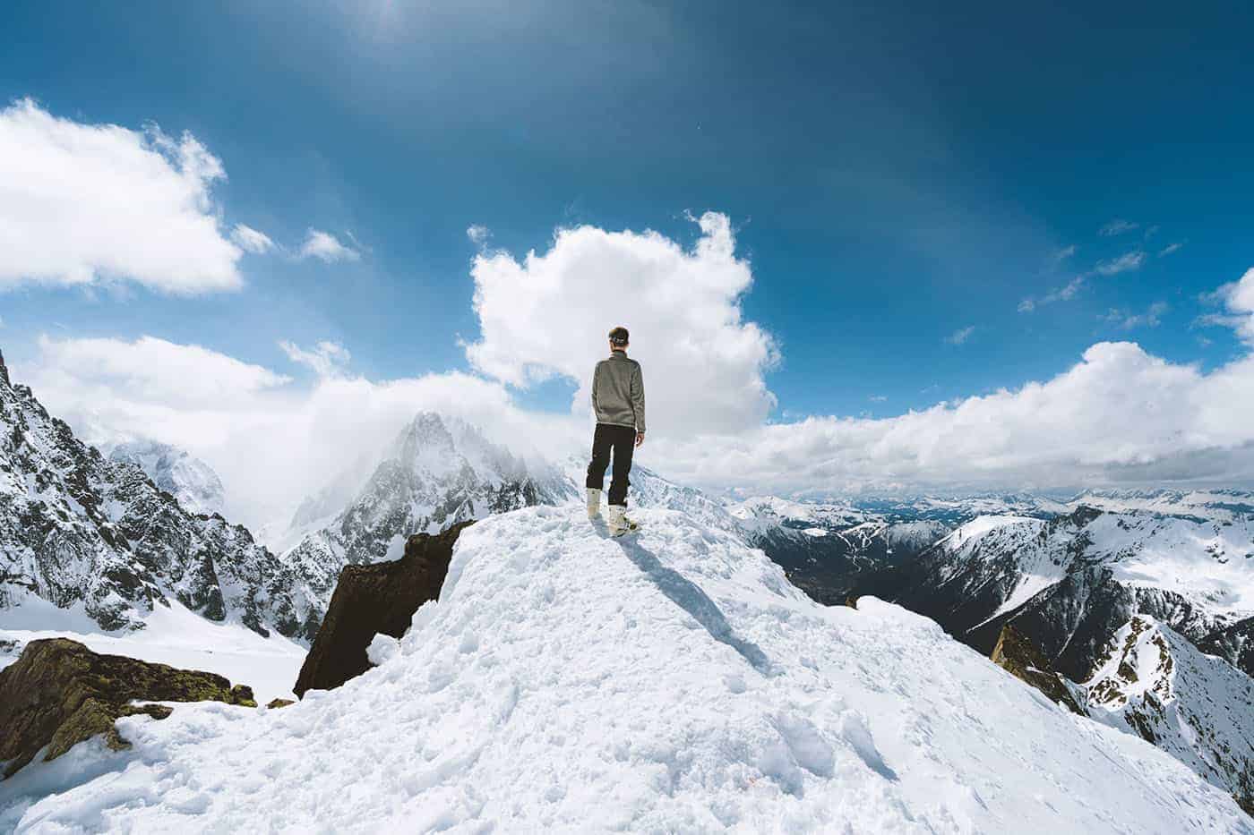 fundador de fuentes de agua hbw sobre la cima